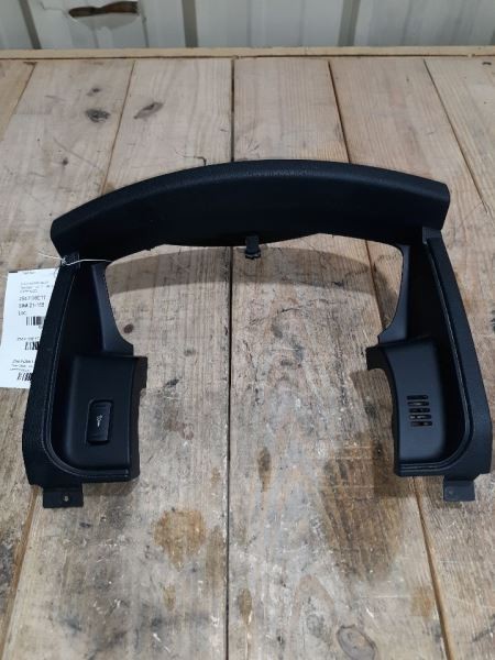 EXPEDITON 2017 Dash Upper Bezel 64150
