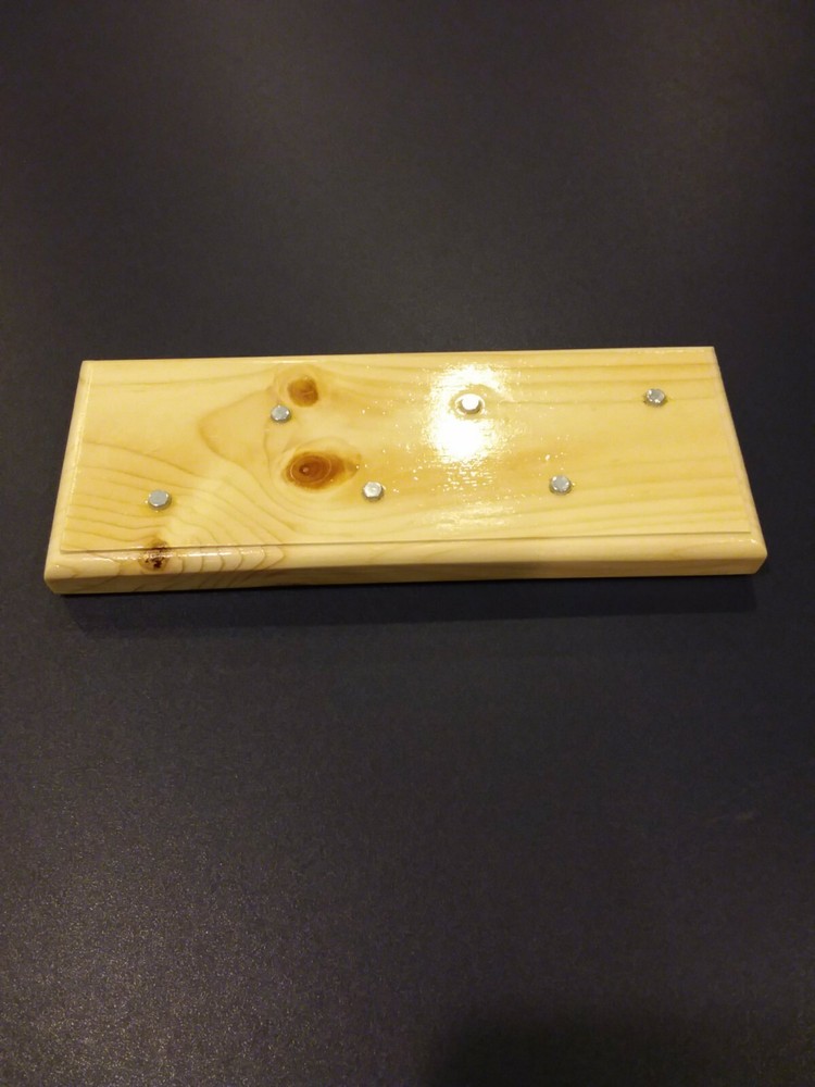 KNIFE DISPLAY STAND, SOLID NORTHERN WHITE PINE.