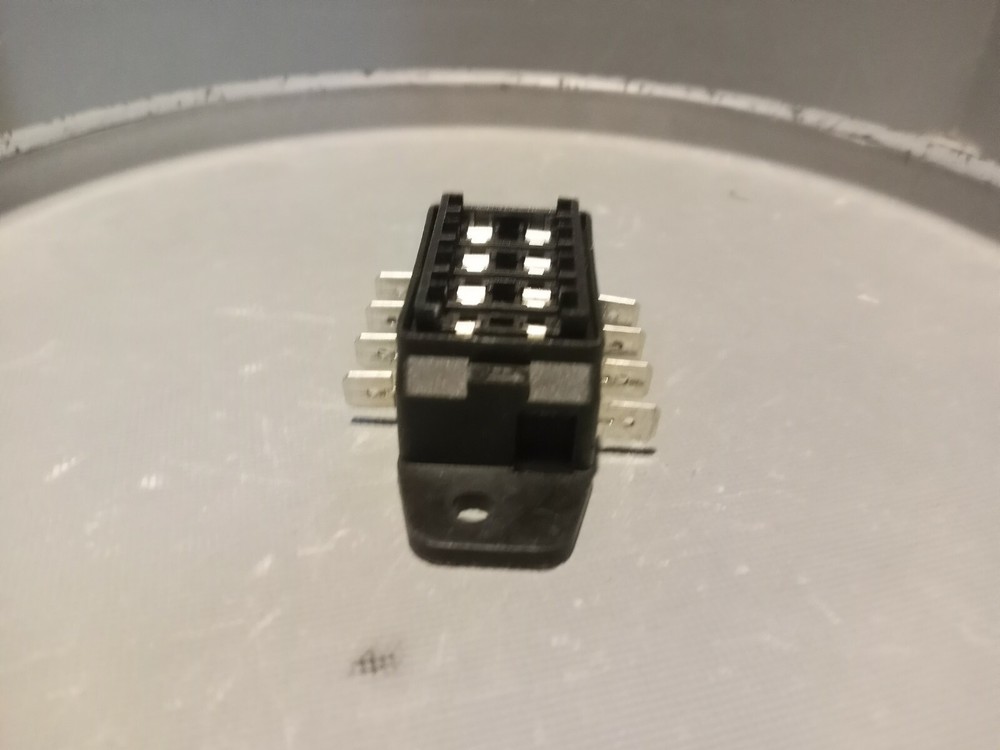 MTA 4-Way ATC/ATO Compact Fuse Block