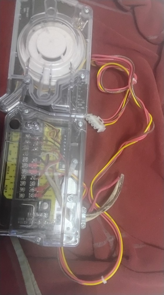 SYSTEMS SENSOR YD4120 smoke detector