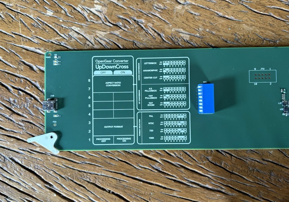 Blackmagic Design OpenGear Converter - UpDownCross