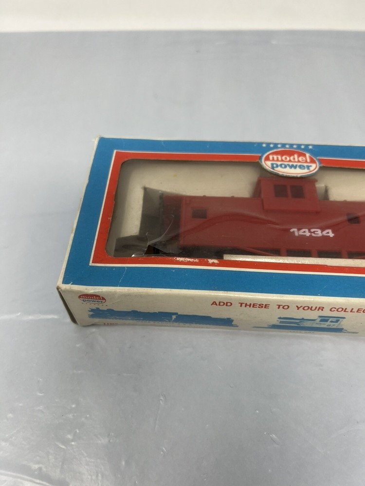 Model Power Train Box Carts Lot Vintage