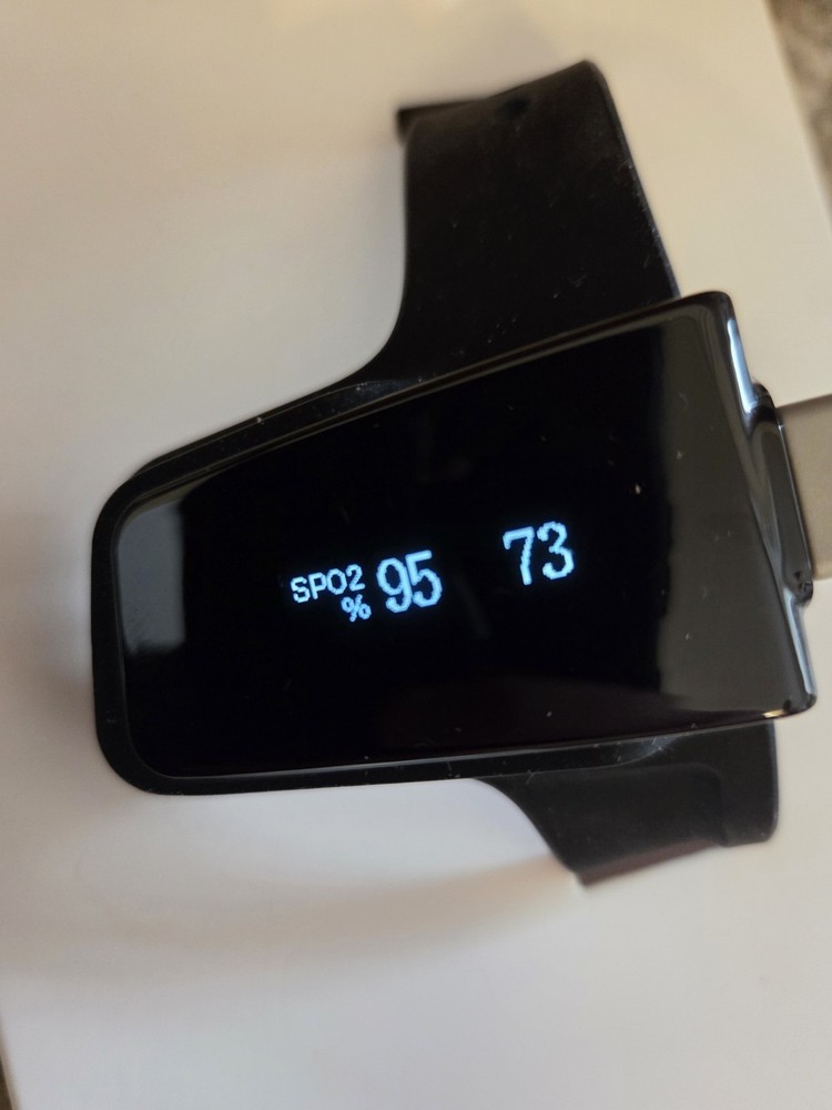 Wellue Checkme O2 Max Pulse Oximeter Sensor Ring Tracking