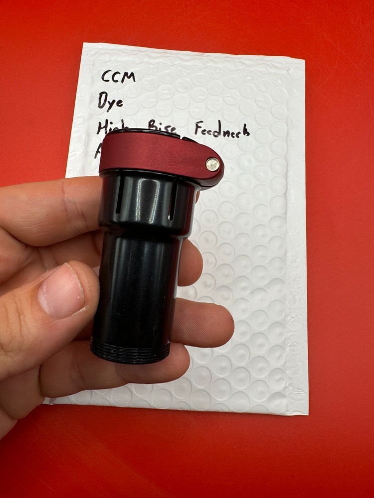 CCM Dye High Rise Feedneck