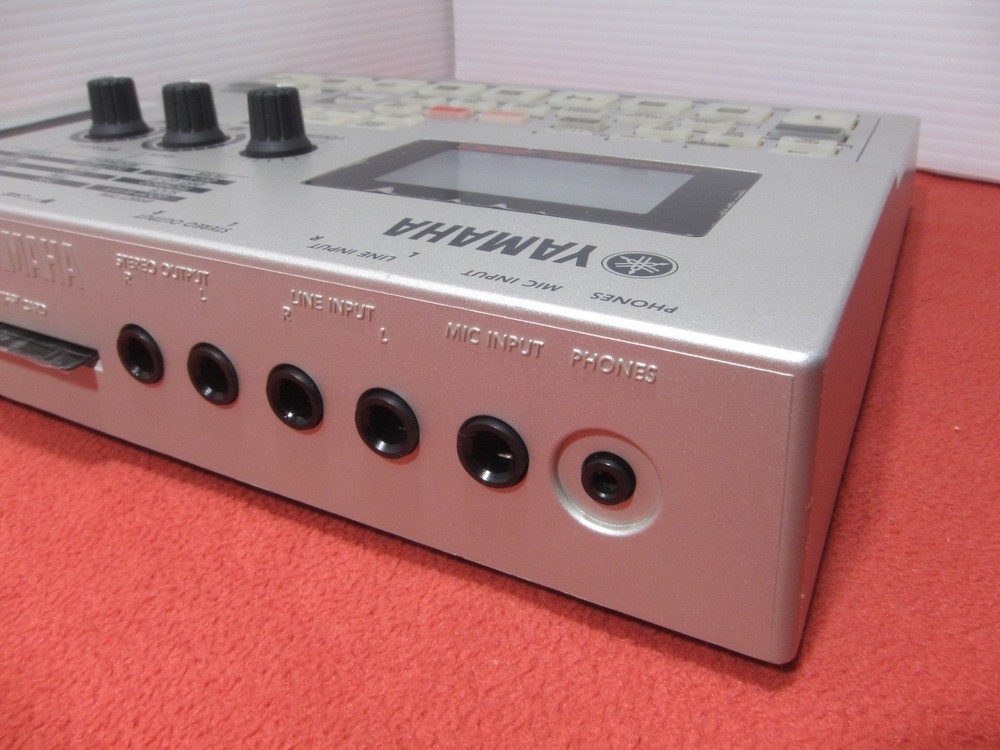 Yamaha SU200 Sampling Unit Loop Sampler Very Good Tested w/ power supply, 128MB