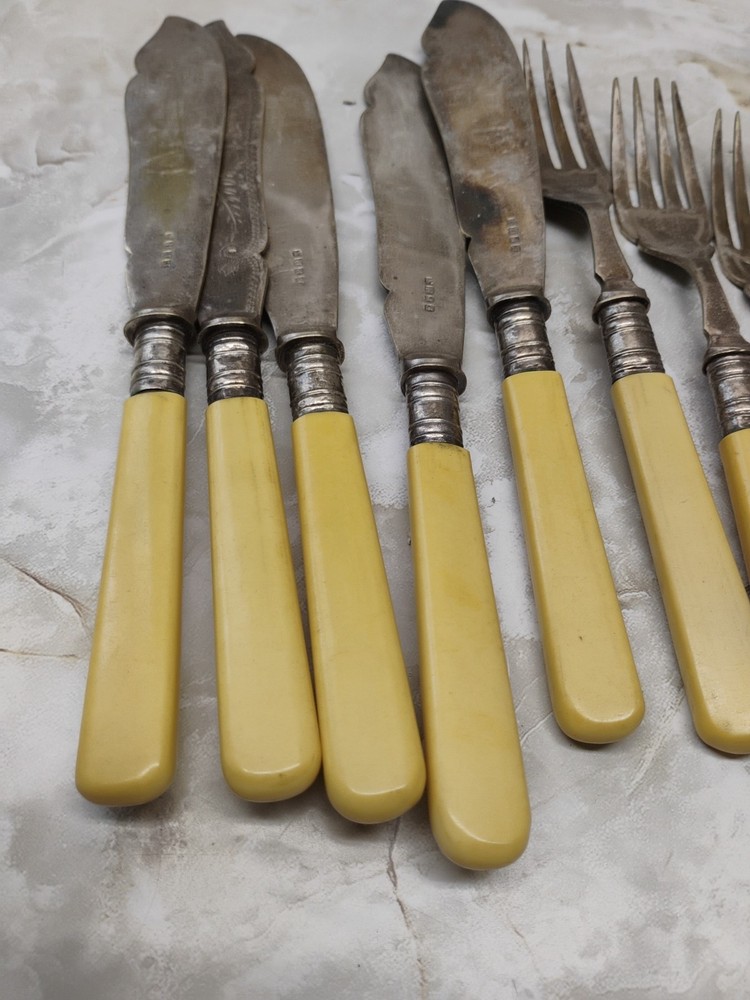 Vintage EPNS Bakelite Handled Silverware