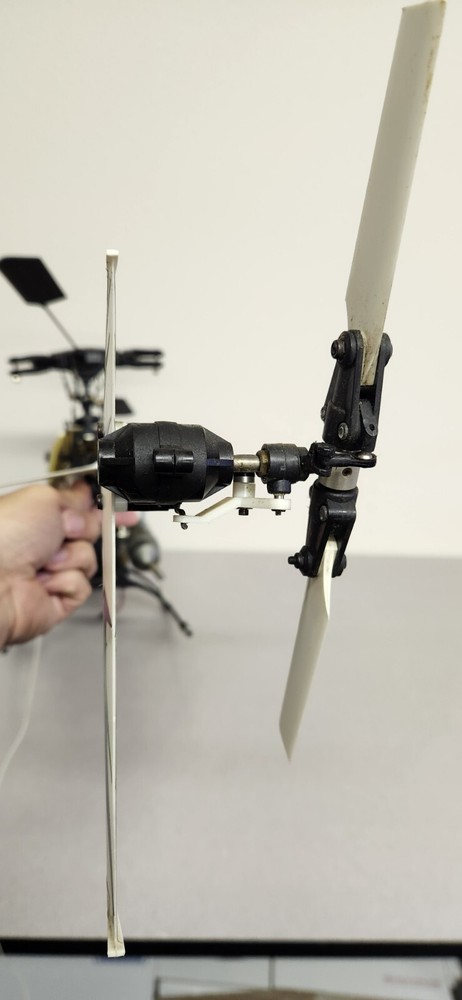 Kyosho Concept 46VR Remote Control Helicopter With OS Max FX 46 Engine *READ*