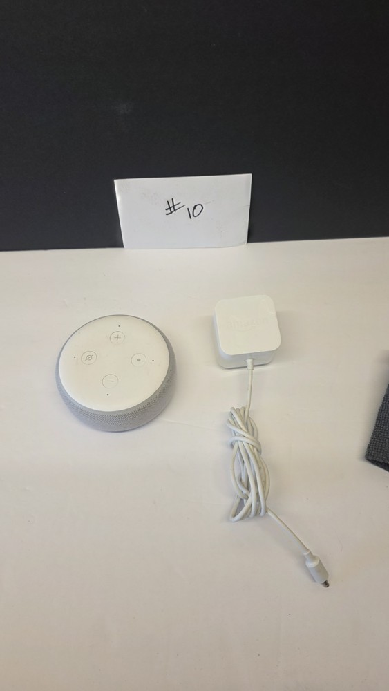 Amazon Echo Dot 3rd Gen Smart Speaker C78MP8