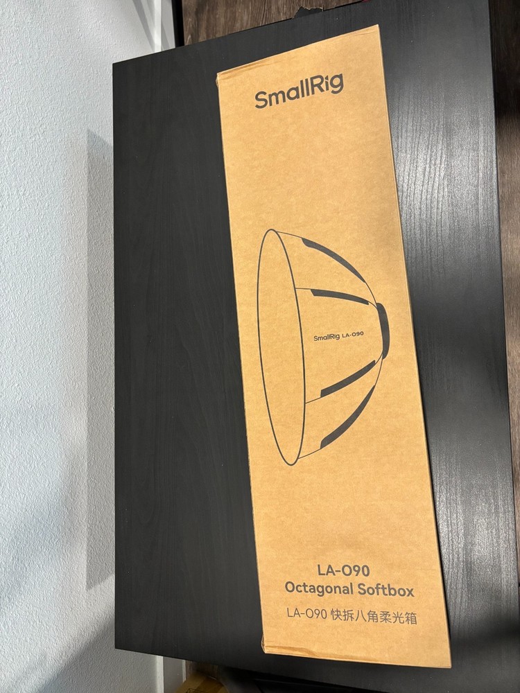 SmallRig LA-090 Octagonal Softbox - NIB