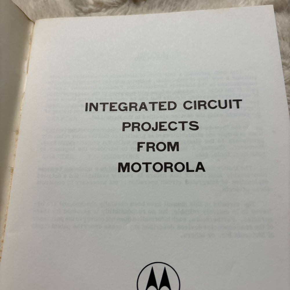 Integrated Circuit Projects From Motorola 1966