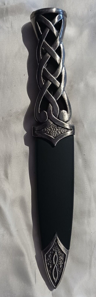 Pewter Celtic Knot Sgian Dubh - Tomahawk