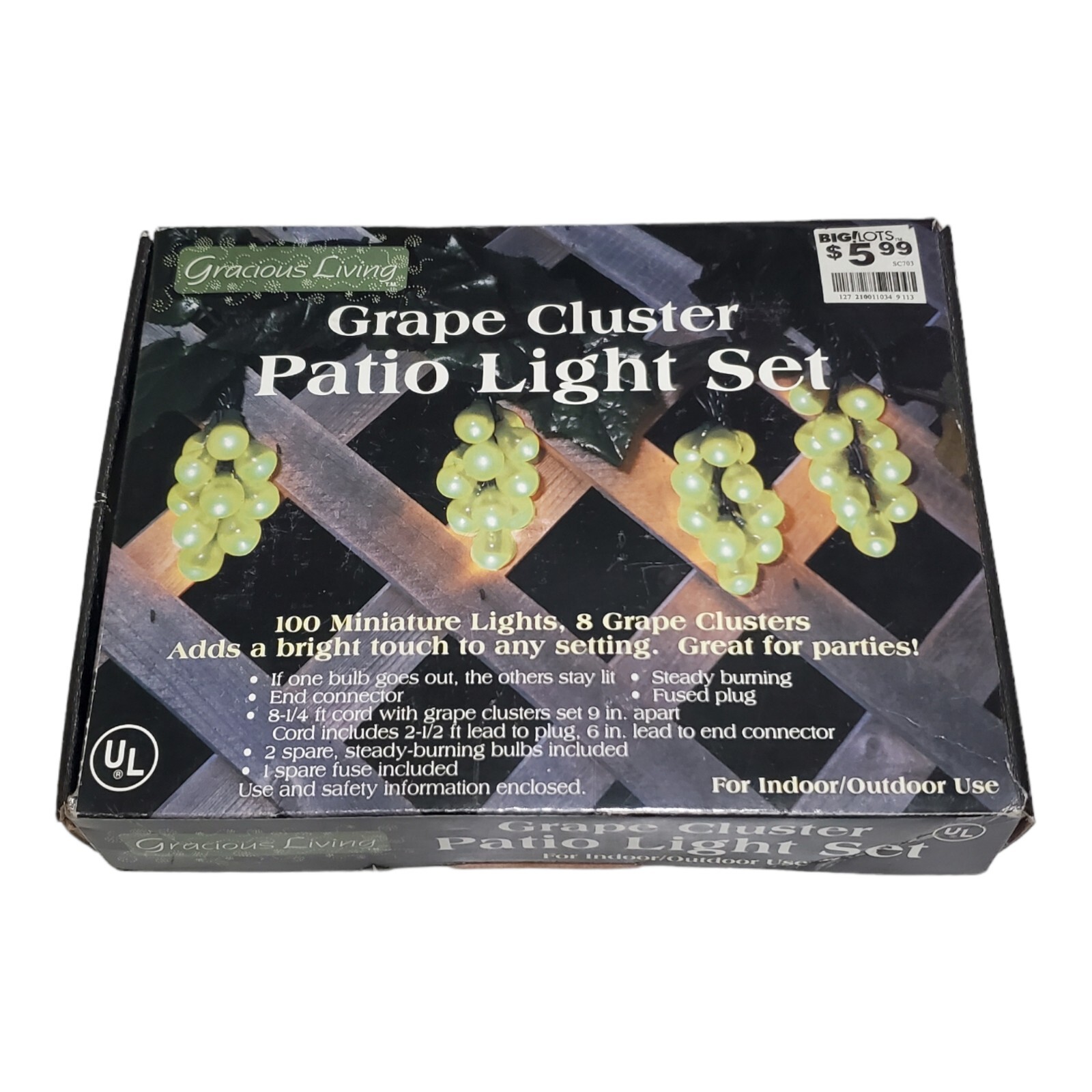 Grape Cluster Patio Light Set Green Leaves 8' Cord, 8 Clusters, 100 Mini Lights