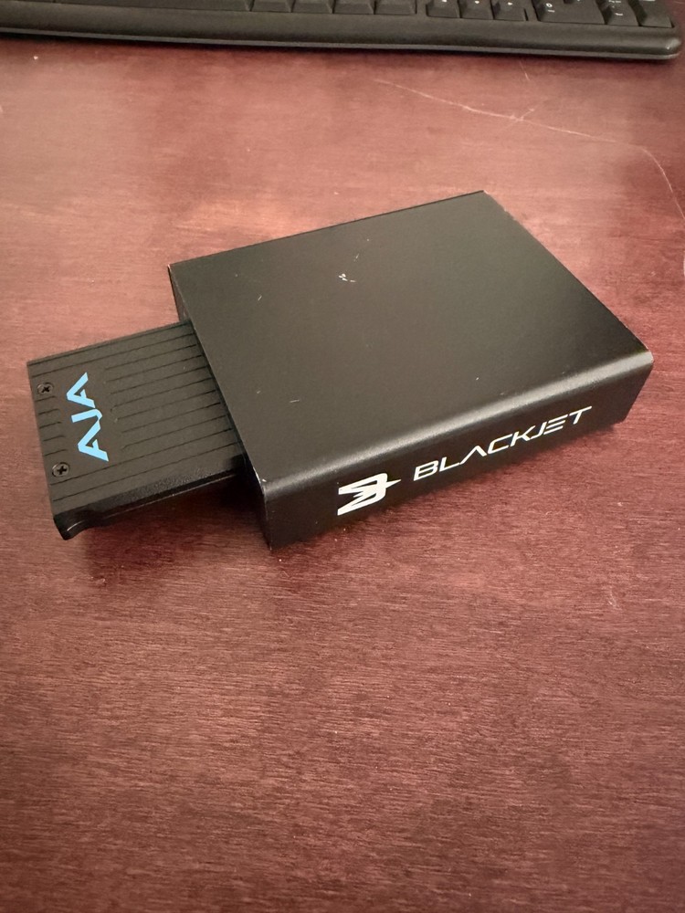 Atech Flash Technology Blackjet VX-1P USB 3.1 Gen 2 Red AJA Pak Reader USB-C