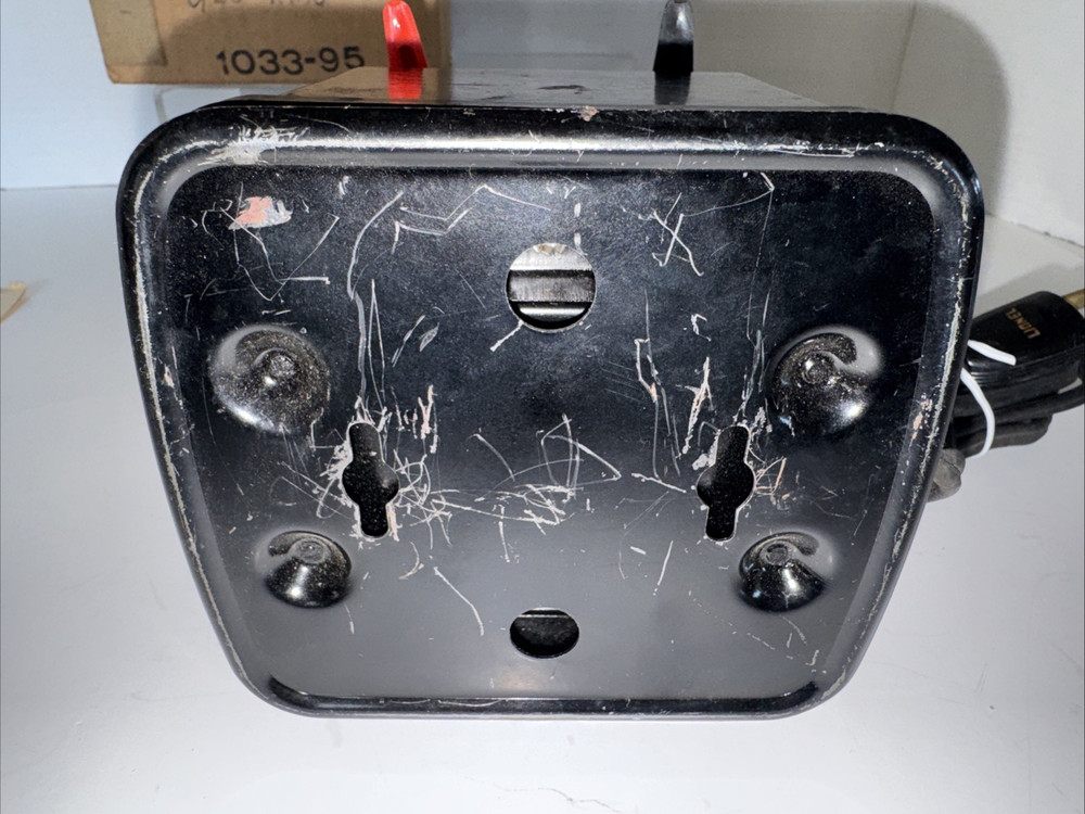 LIONEL MULTI-CONTROL TRANSFORMER 1033 90 WATT OB INSTRUCT