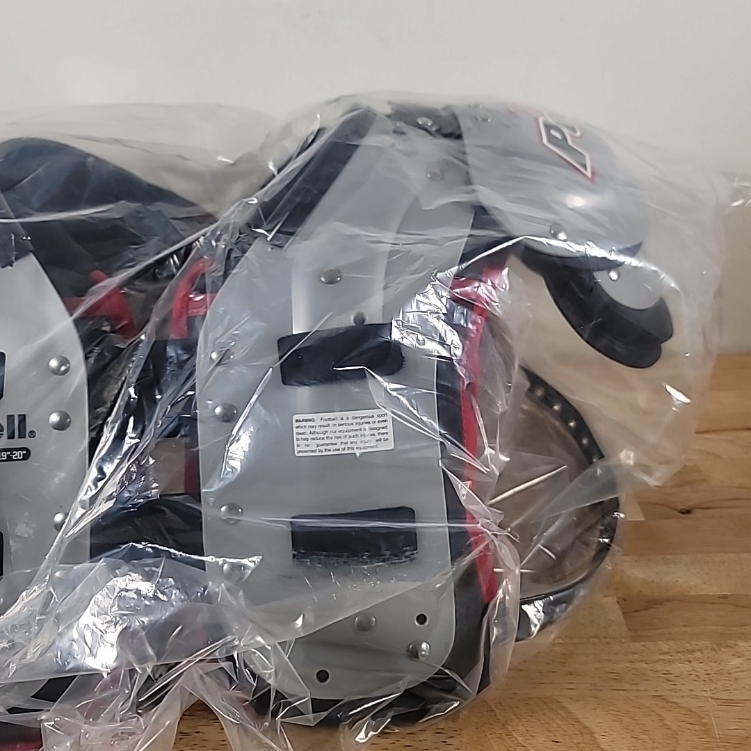 NEW !! Riddell Power SPX RB/DB Men’s L Football Shoulder Pads 46"-48”/ 19"-20"