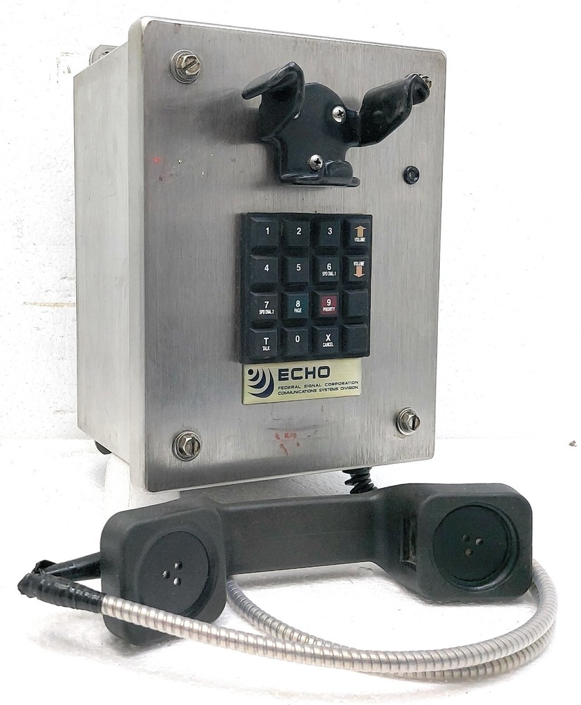 Federal Signal 81461806A E2-HND-4X Echo 2 Digital Intercom Station