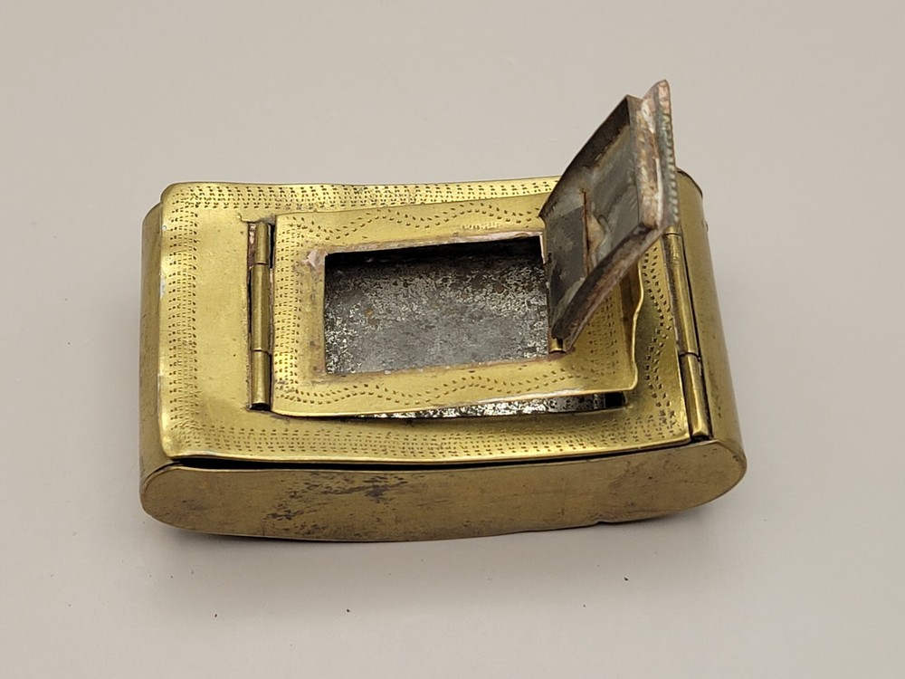 ANTIQUE BRASS TRIPLE COMPARTMENT PAUL PRY SNUFF BOX