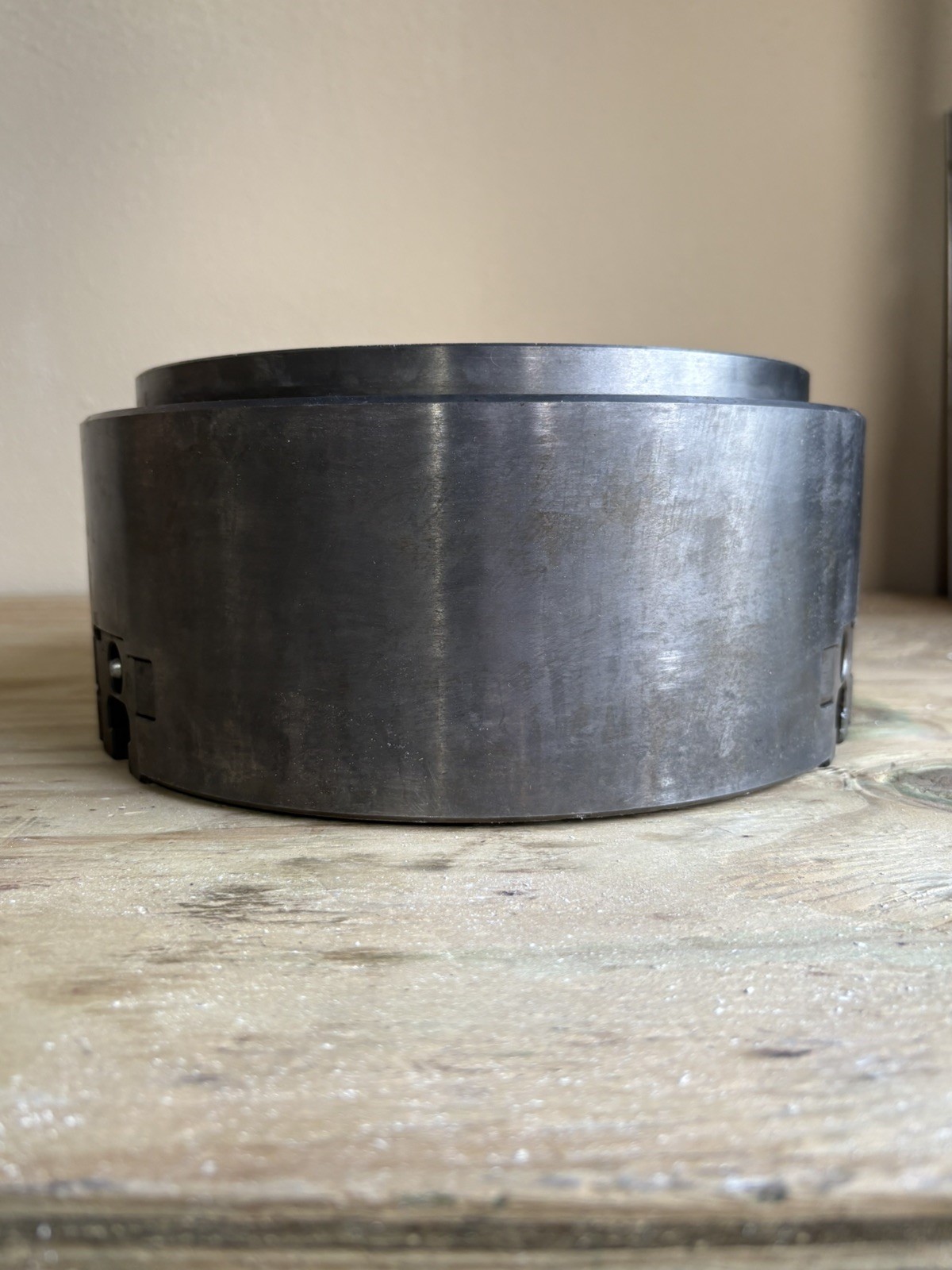 KITAGAWA B-210 | 10" 3 Jaw Power Chuck 31mm To 254mm 75mm Bore Hole