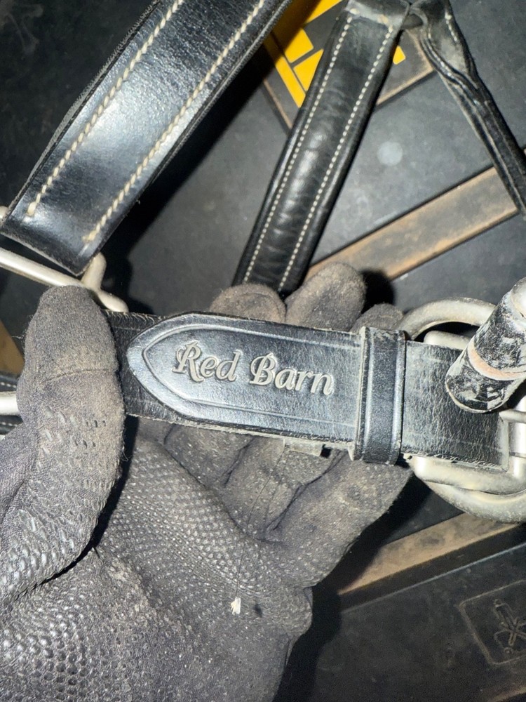 Red Barn Full Size Black Leather Halter