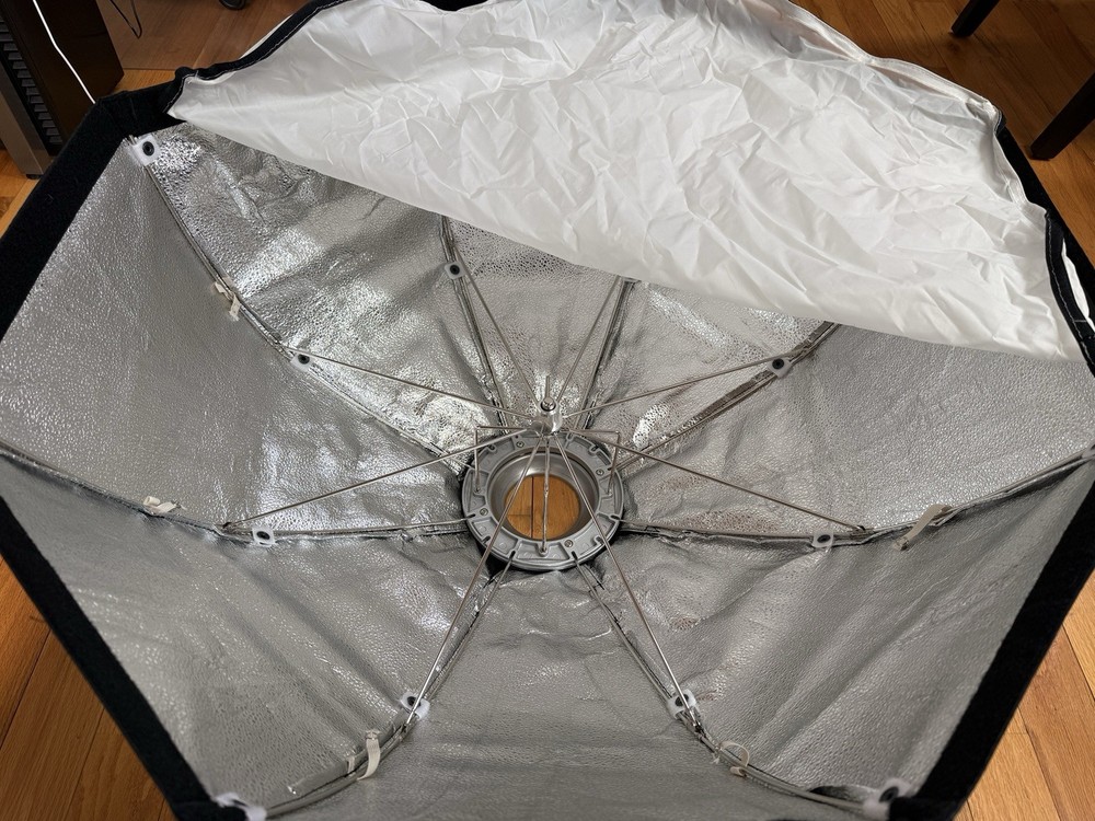Medium Paul C. Buff Octagonal Softbox With Diffuser - 32” Across - Lightly Used