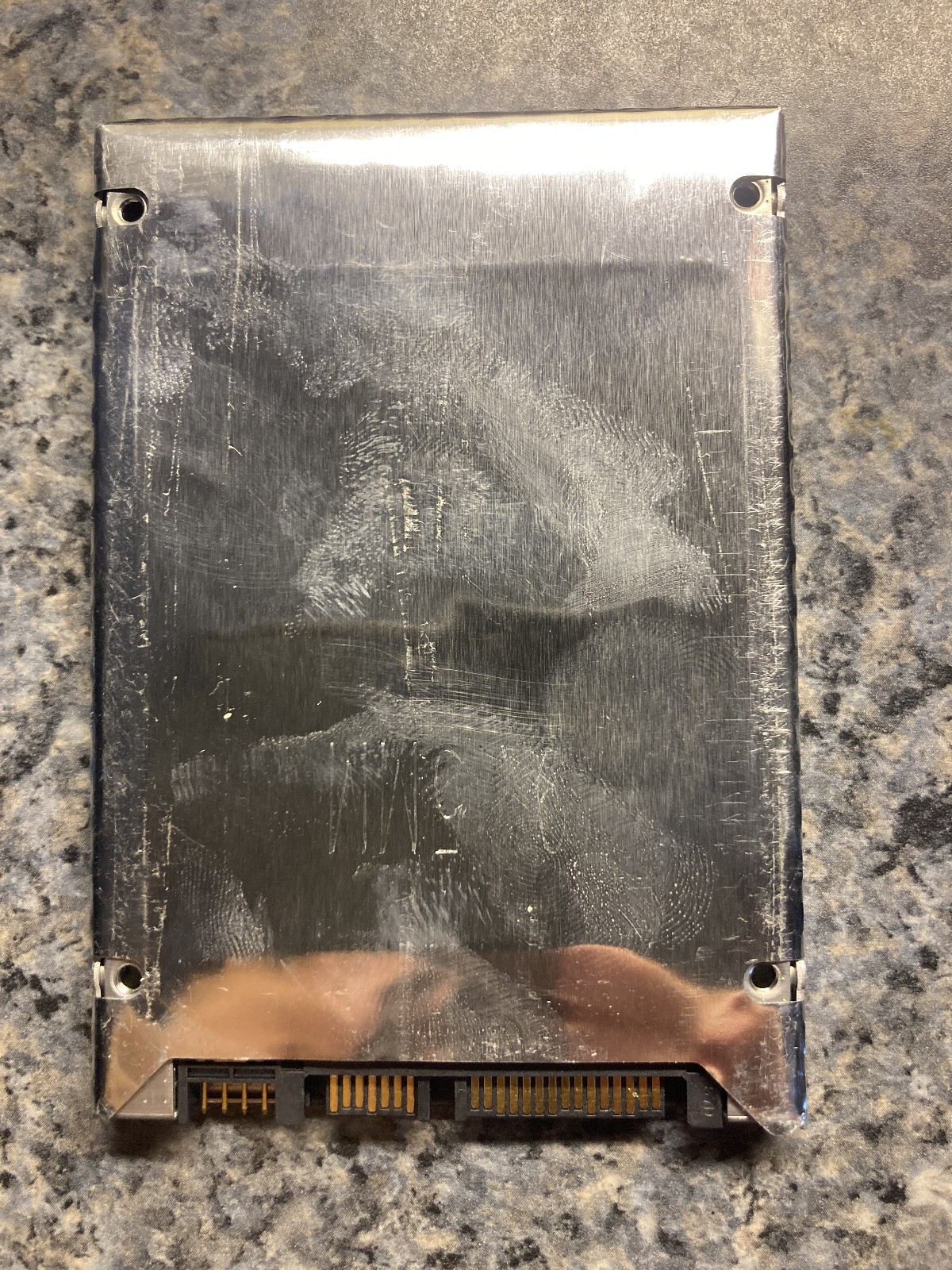 Toshiba THNSFJ256GCSU Solid State Drive 2.5" 256GB SATA III 6.0Gbps