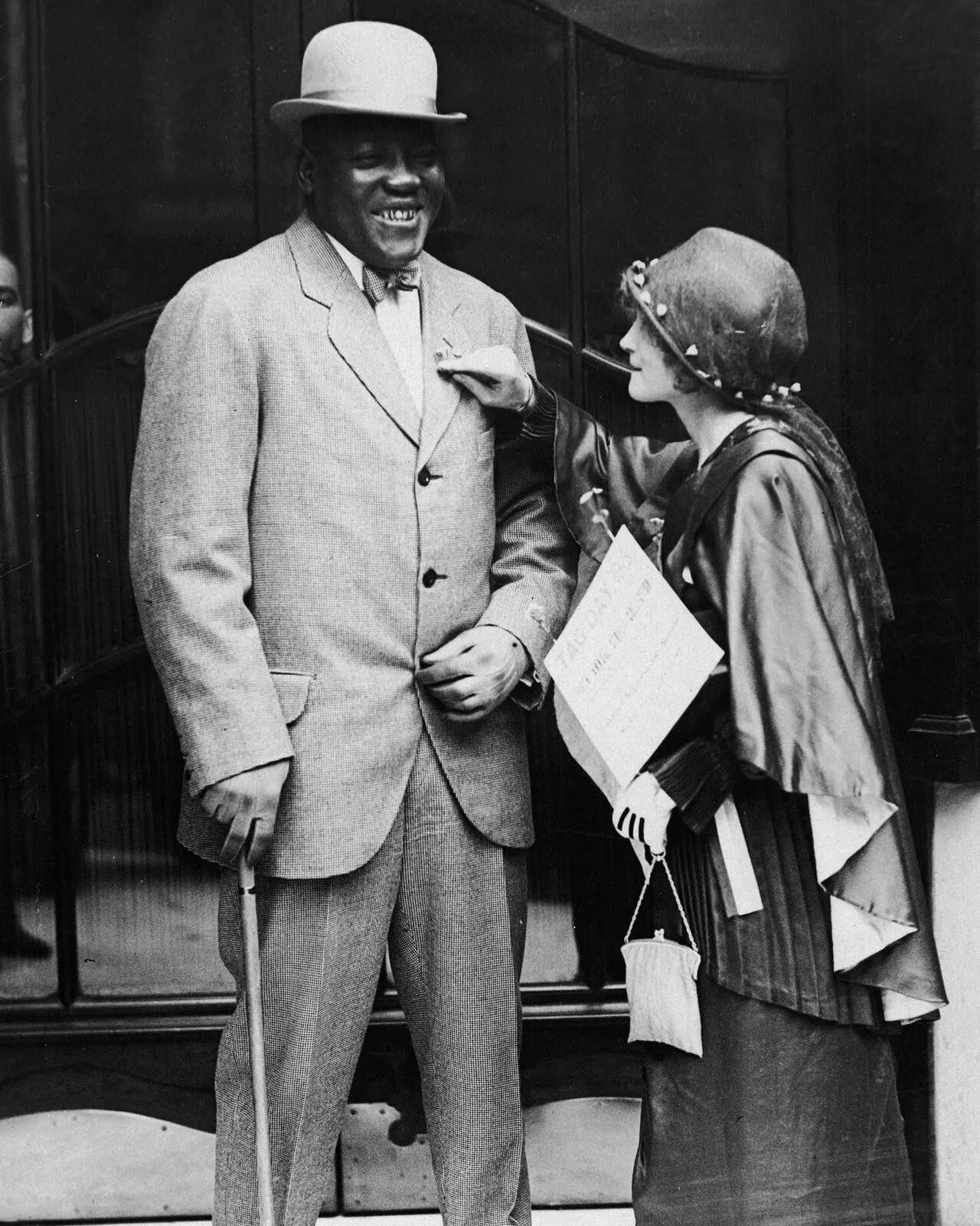 Jack Johnson 8X10 Photo Picture World Heavyweight champion civil rights boxer 29