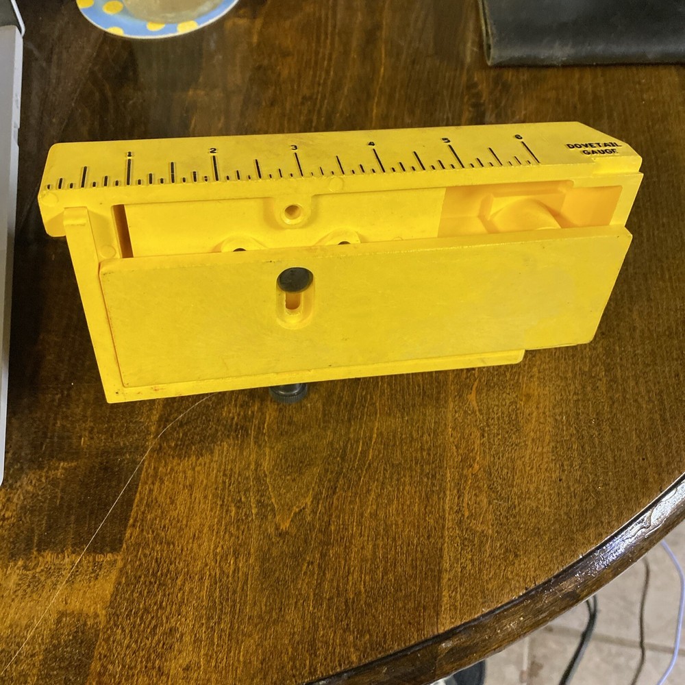 Craftsman Dovetail Gauge