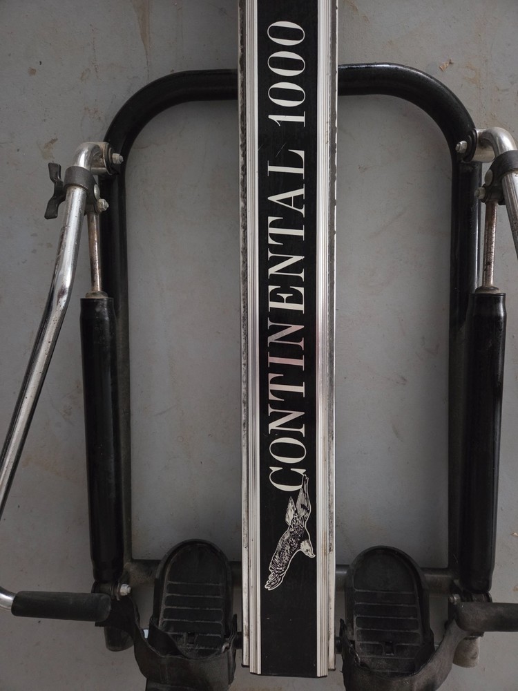 Continental 1000 execise rowing machine