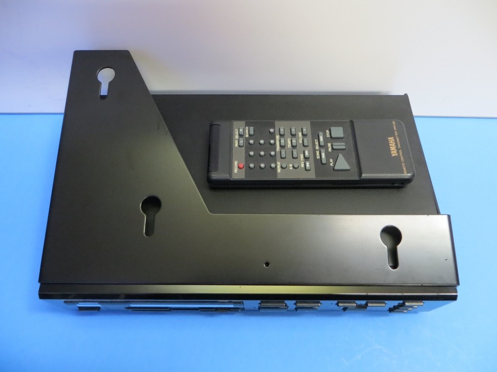 Yamaha Disklavier DKC100XG Control Module With Remote & Mounting Bracket