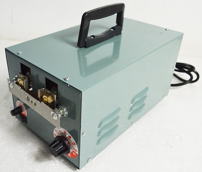 220V Electric Chicken Debeaking Machine Automatic Chicken Debeaker Beak Cutting