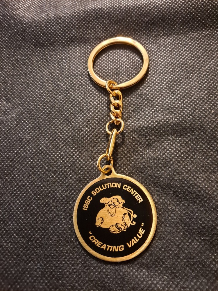 ISSC SOLUTION CENTER CREATING VALUE KEY CHAIN! e6674UXX