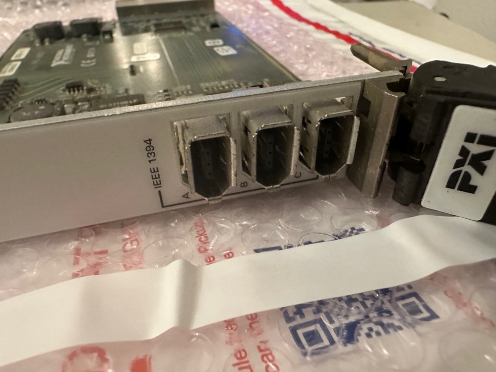 *USA * National Instruments NI PXI-8252 IEEE-1394 Firewire Interface Module