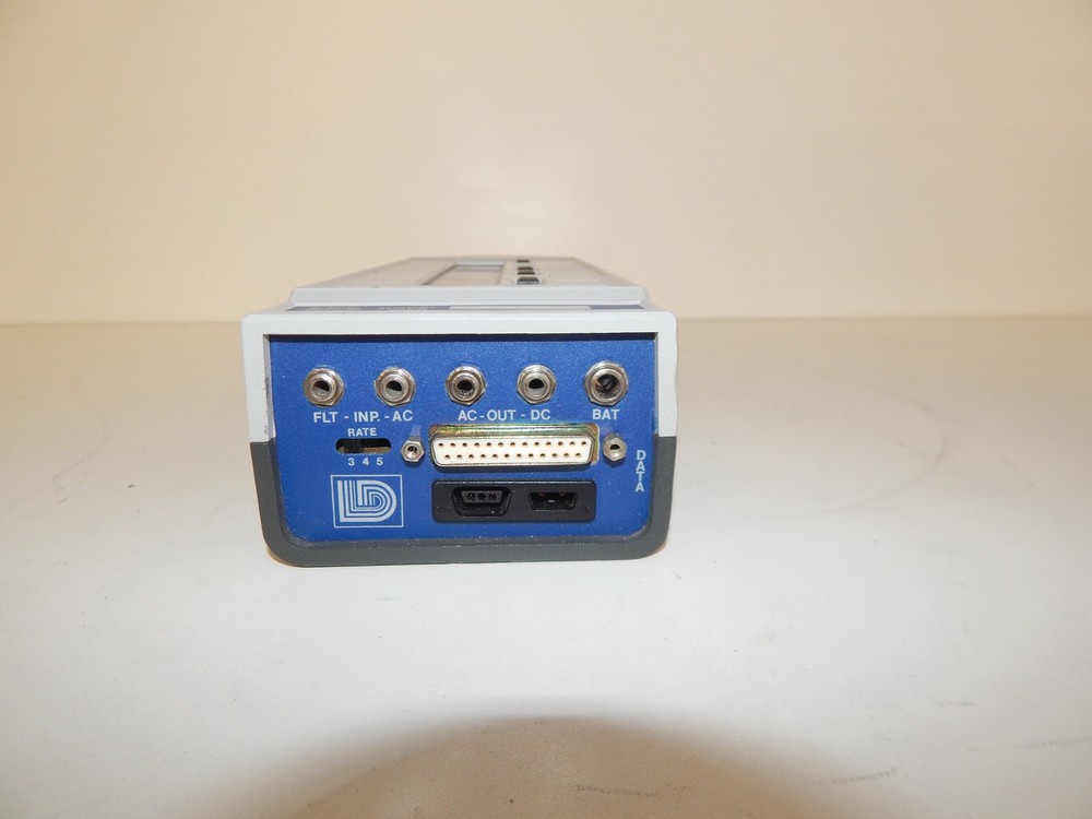 ^^ LARSON DAVIS 800B SOUND LEVEL METER (DZH67)