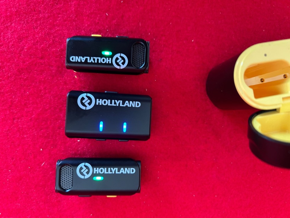 Hollyland Lark M1 Wireless Microphone System