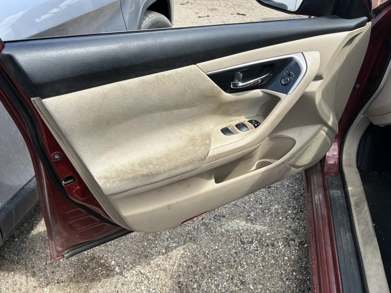 ALTIMA 2013 High Mounted Stop Light 104579924