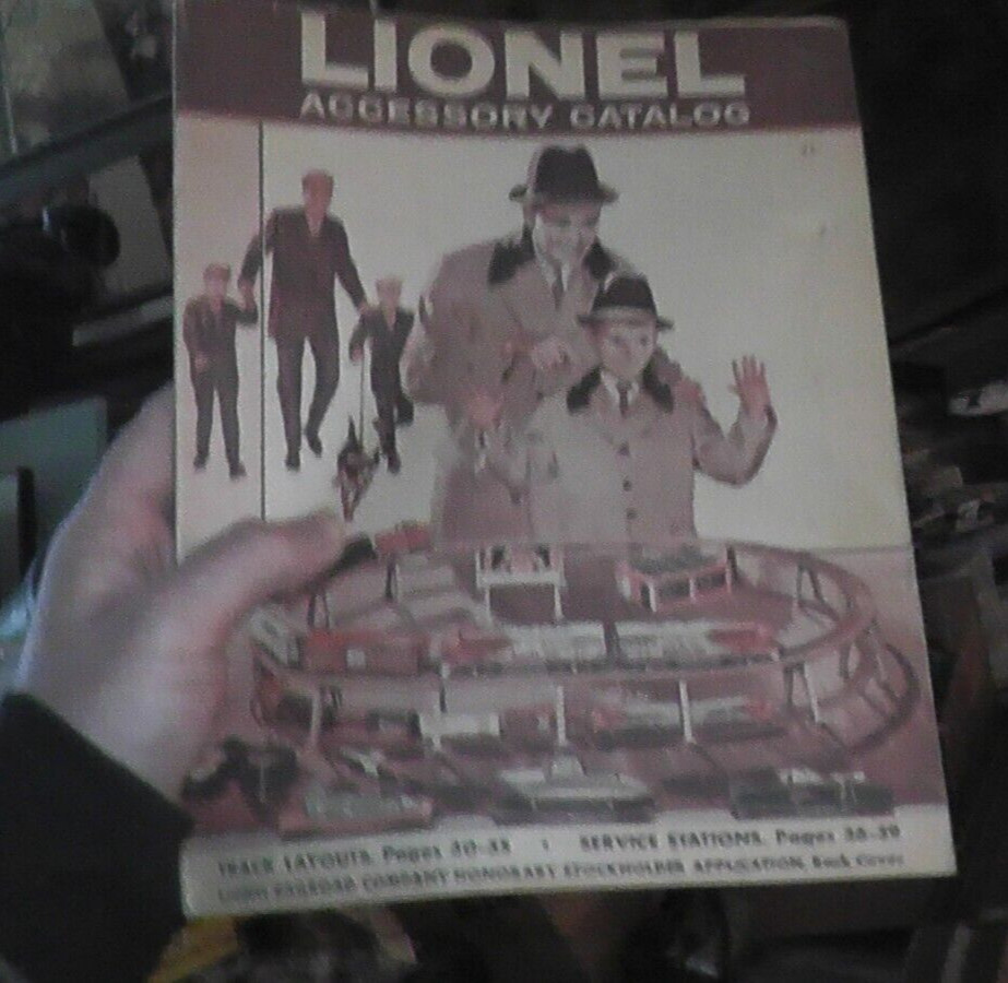 lionel accessory catalog vintage old