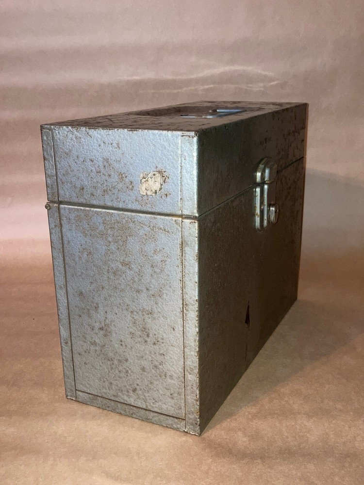 Metal Lunch Tool Box Excelsior Stamford No Key