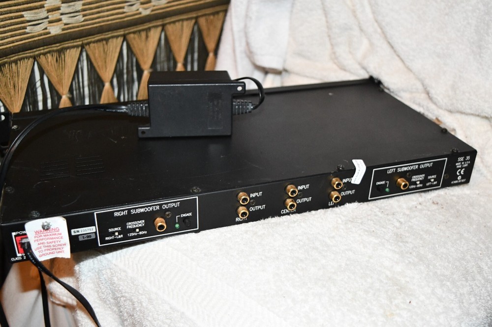 RANE SSE 35 HOME CINEMA EQUALIZER WITH AC PLUG w5c
