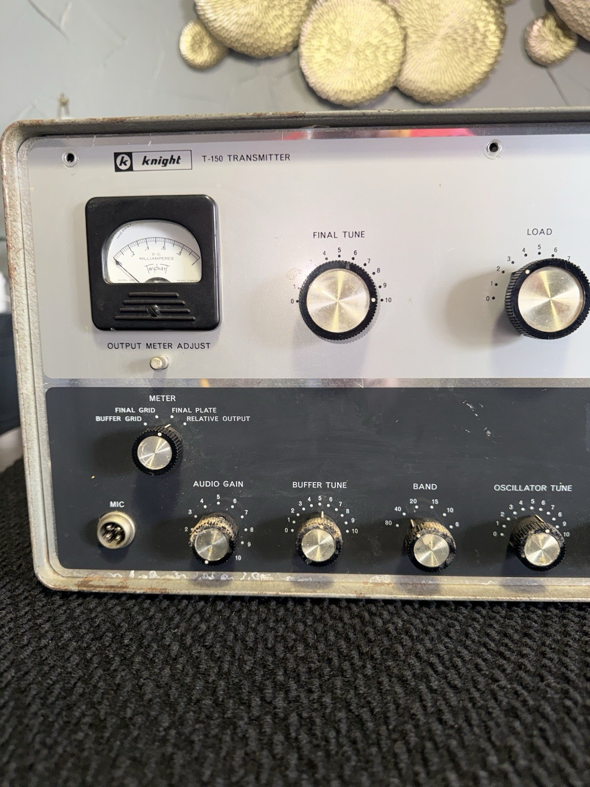 Knight T-150A Mono Band Ham Radio Transmitter AM CW Gray