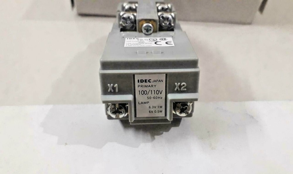 IDEC ASLN21622NW Control Unit 2pcs NEW