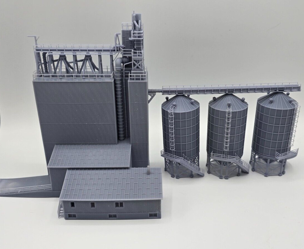 N Scale Grain Elevator 1:160