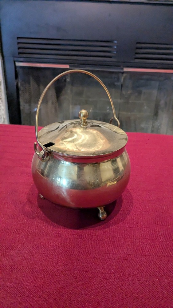 Solid Brass Smudge Pot Firestarter Cauldron W/Lid (No Wand) Excel. Cond.