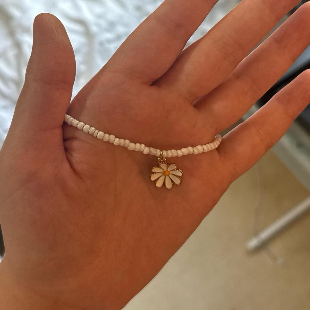 White Beaded Floral Necklace