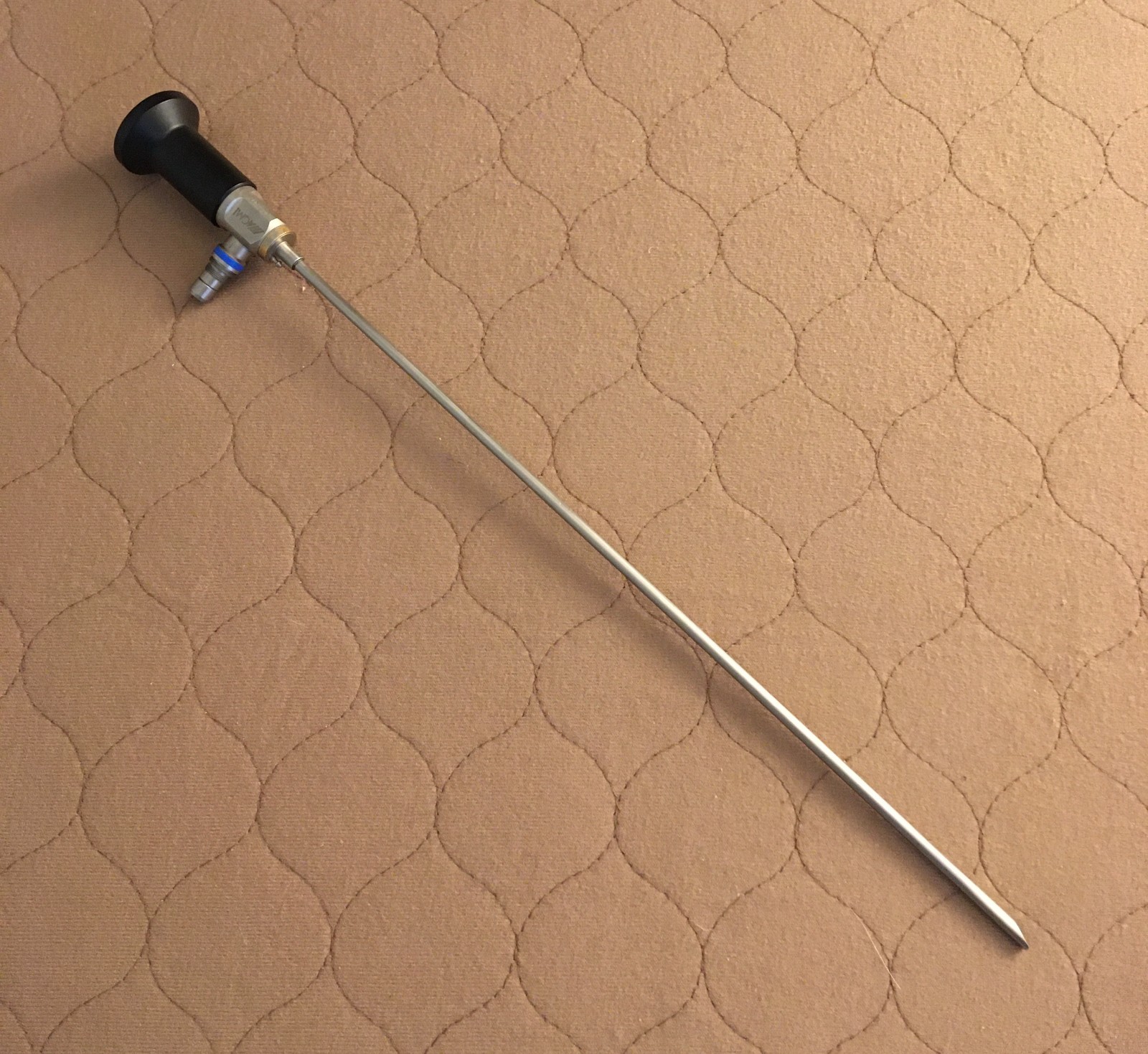 Circon ACMI M3-70A Gold Edition Autoclavable Cystoscope - 4mm x 11.75"  - 70 AOV