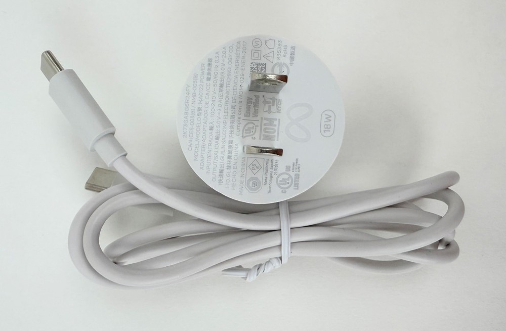 Oculus Quest 3S All-In-One Headset 256GB