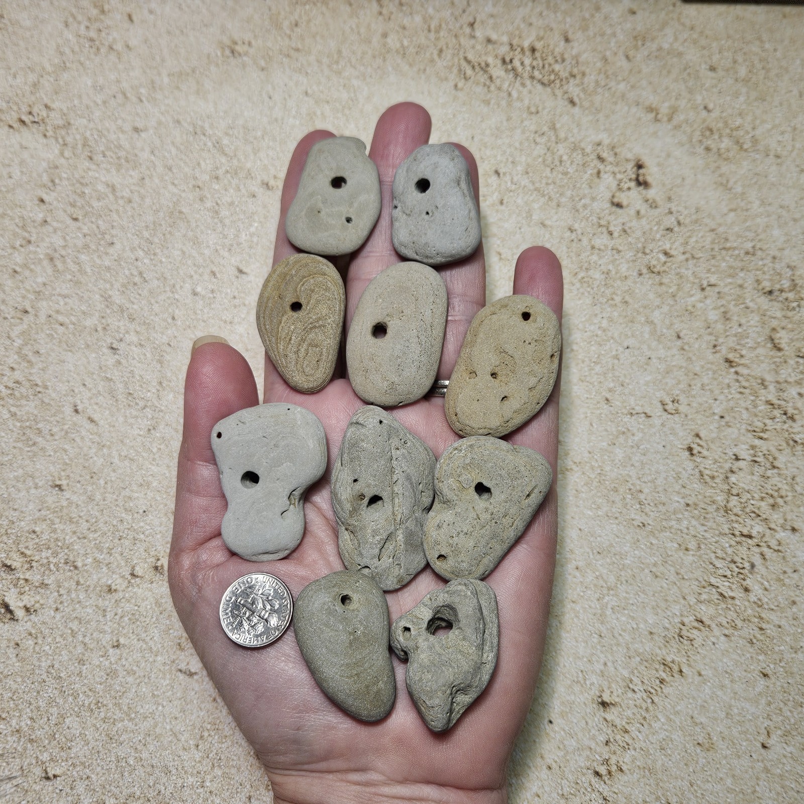 10 HOLEY HAG STONE NATURAL SURF TUMBLED BEACH ROCK WISHING GOOD LUCK FAIRY #1880
