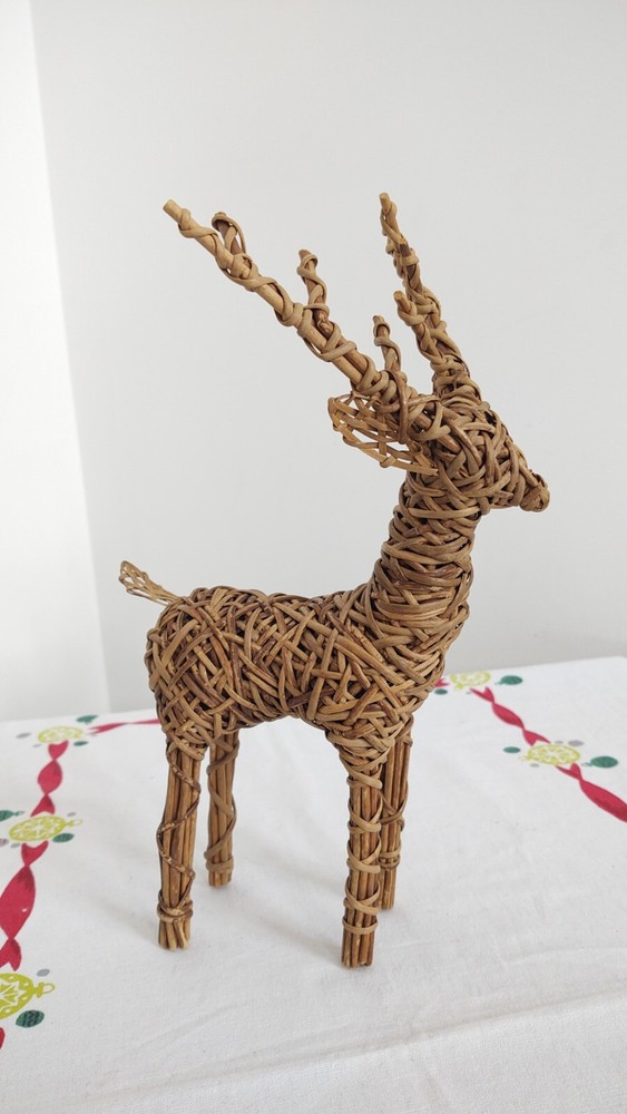 STANDING TWIG DEER