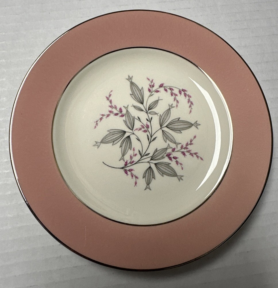 Homer Laughlin Barclay Cavelier Eggshell Pattern Bread Plate 6 1/4 Inch Pink