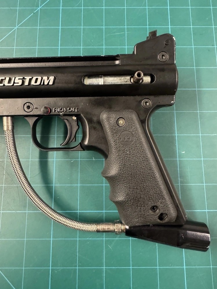 Tippmann Model 98 Custom. Cleaned and tested. Rare.