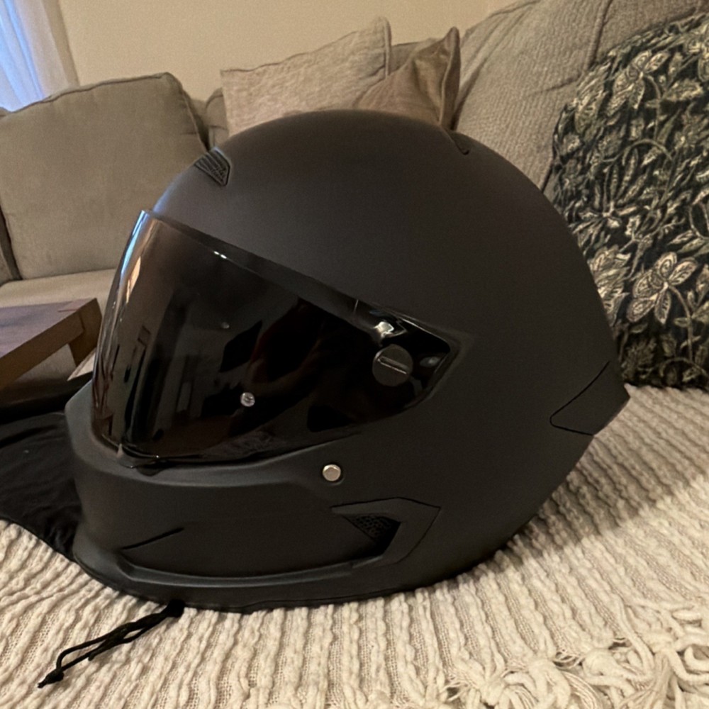 MOTORCYCLE HELMET FULL FACE